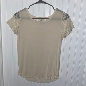 lace t-shirt